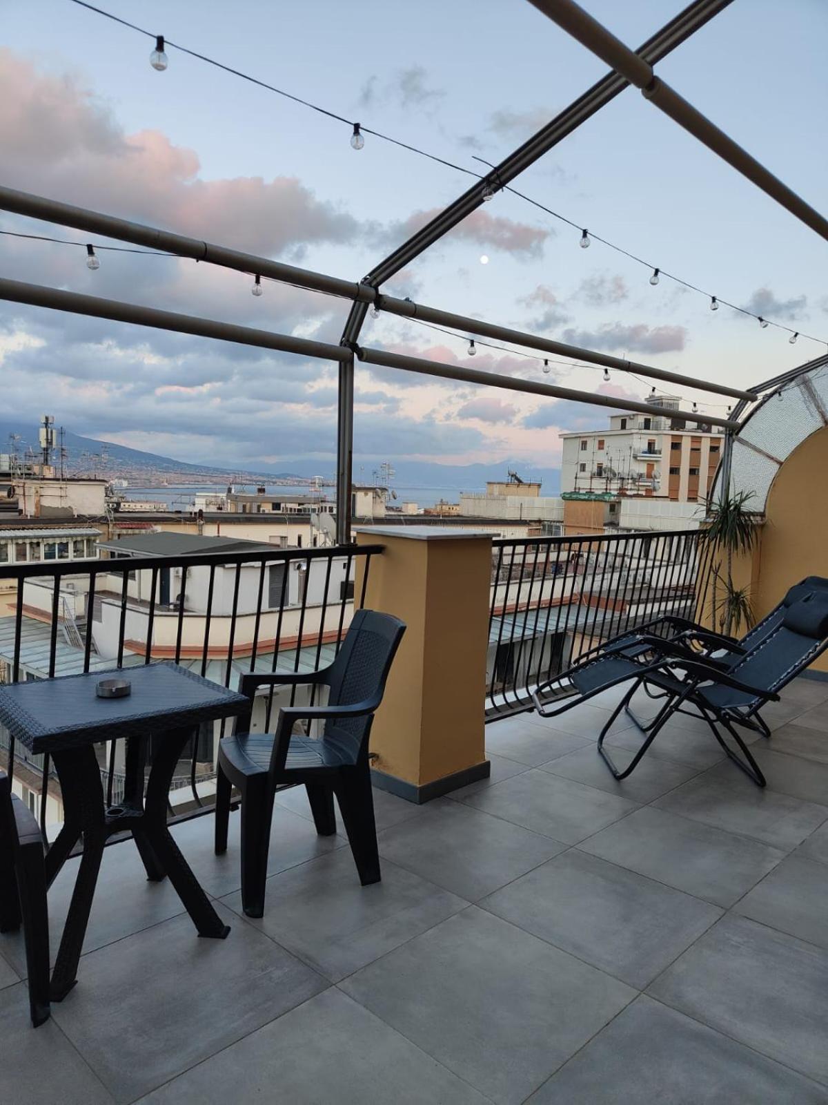 Cuore Napoli Centro Exteriör bild